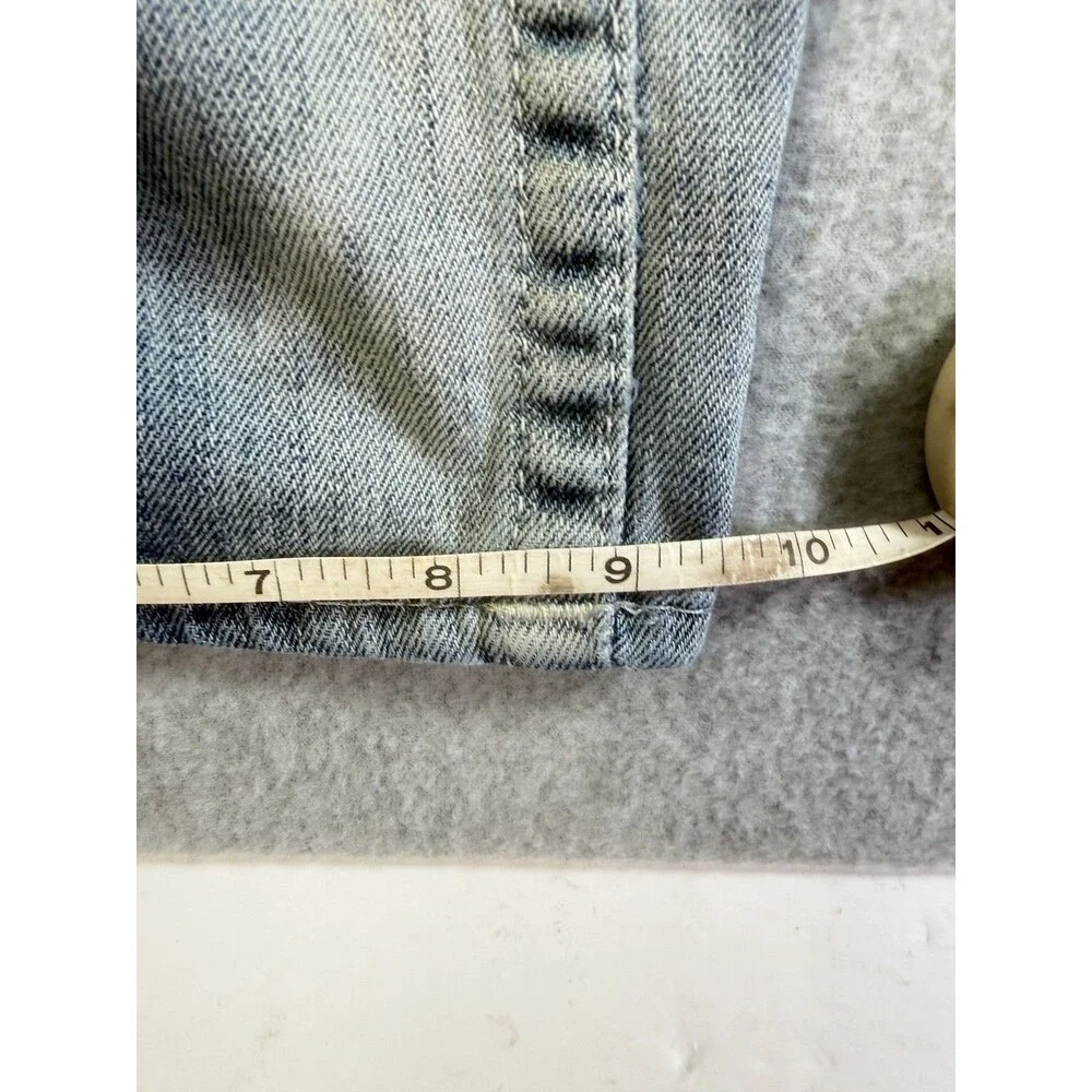 True Religion step out